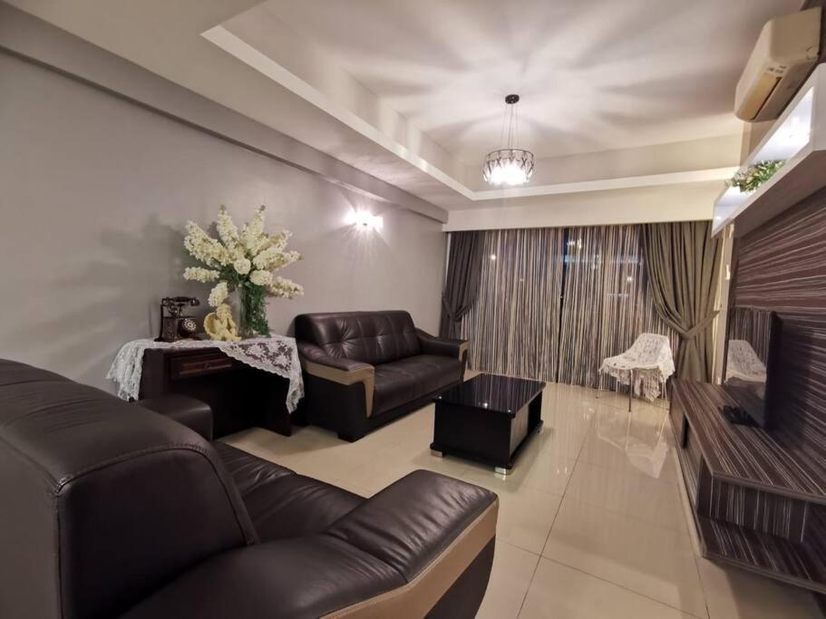 Glamorous At Kinta Riverfront Apartment Ipoh Ngoại thất bức ảnh